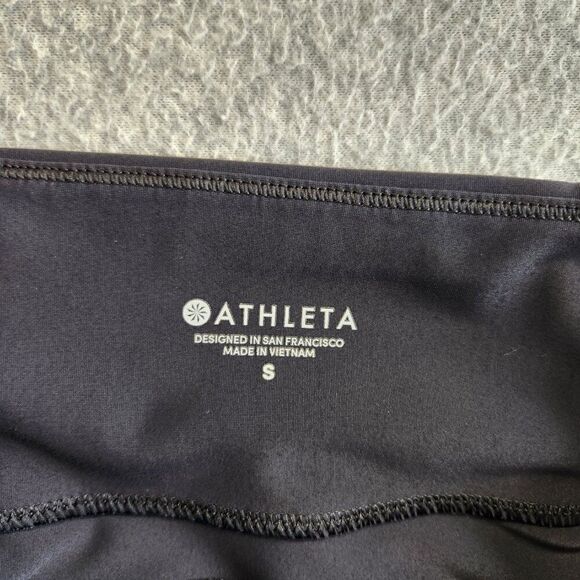 Athleta Pants Womens Small Black Stellar Crop Vented Perforated Side Panels - Picture 10 of 14